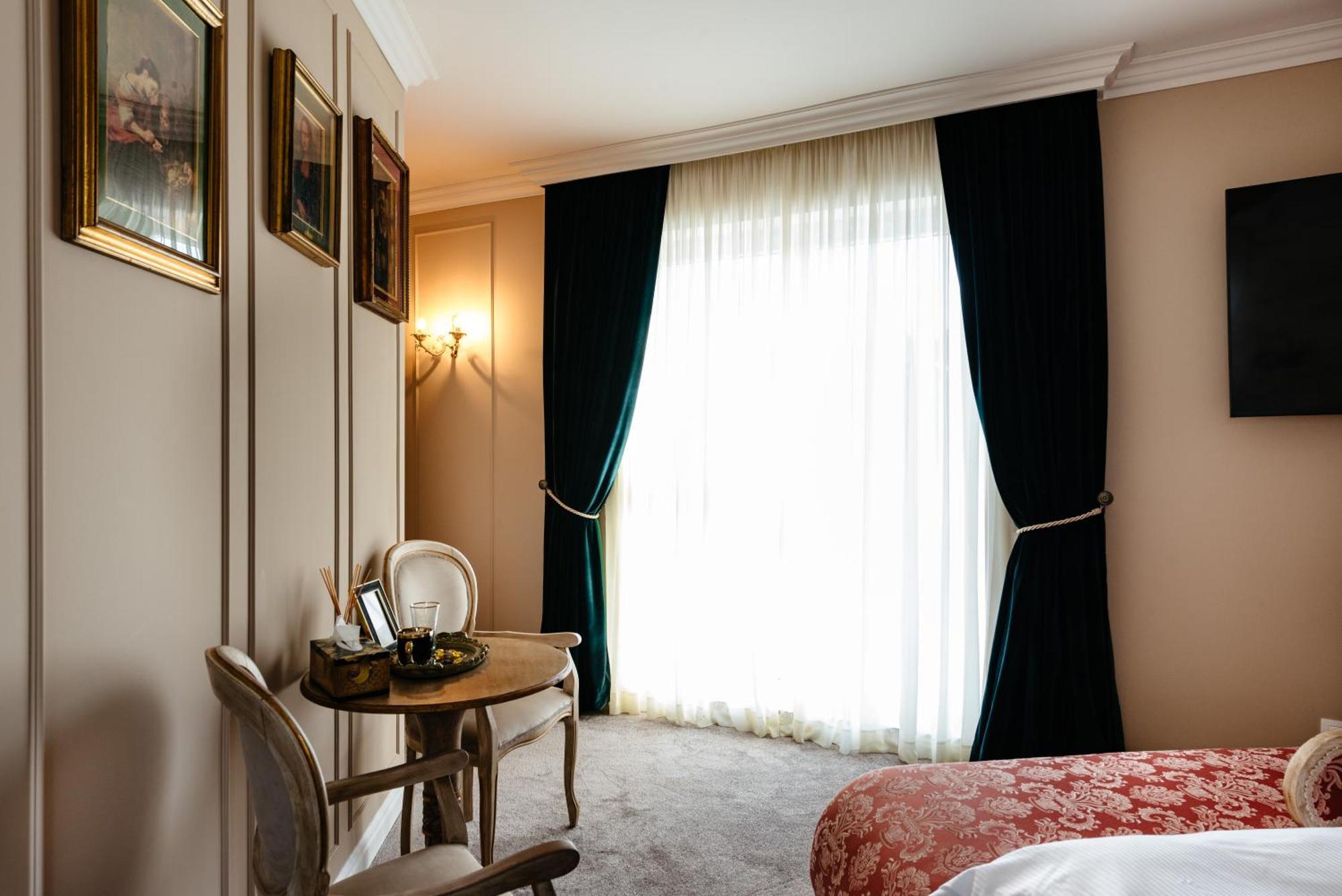 Ateneea Luxury Rooms Клуж-Напока Екстер'єр фото