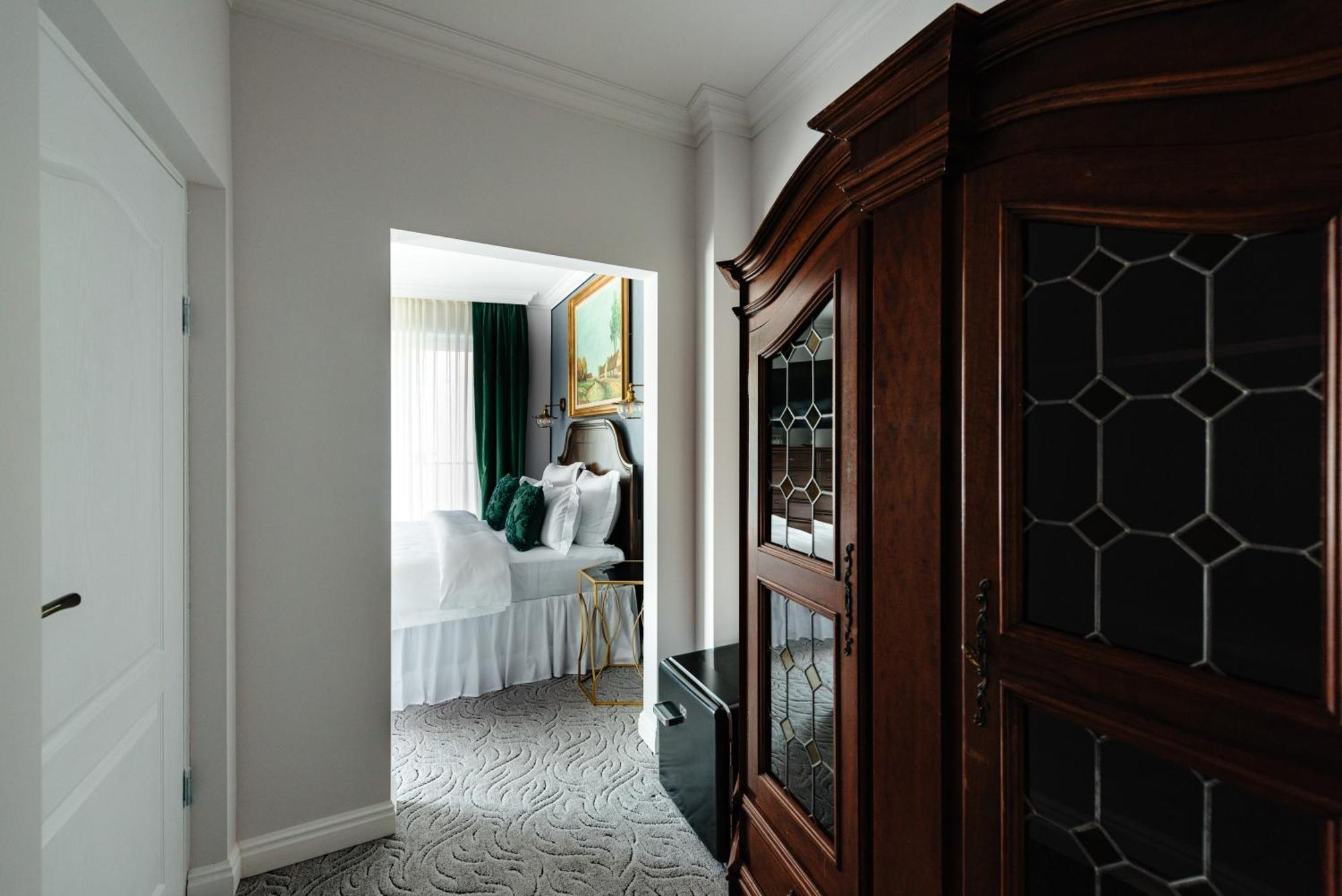 Ateneea Luxury Rooms Клуж-Напока Екстер'єр фото