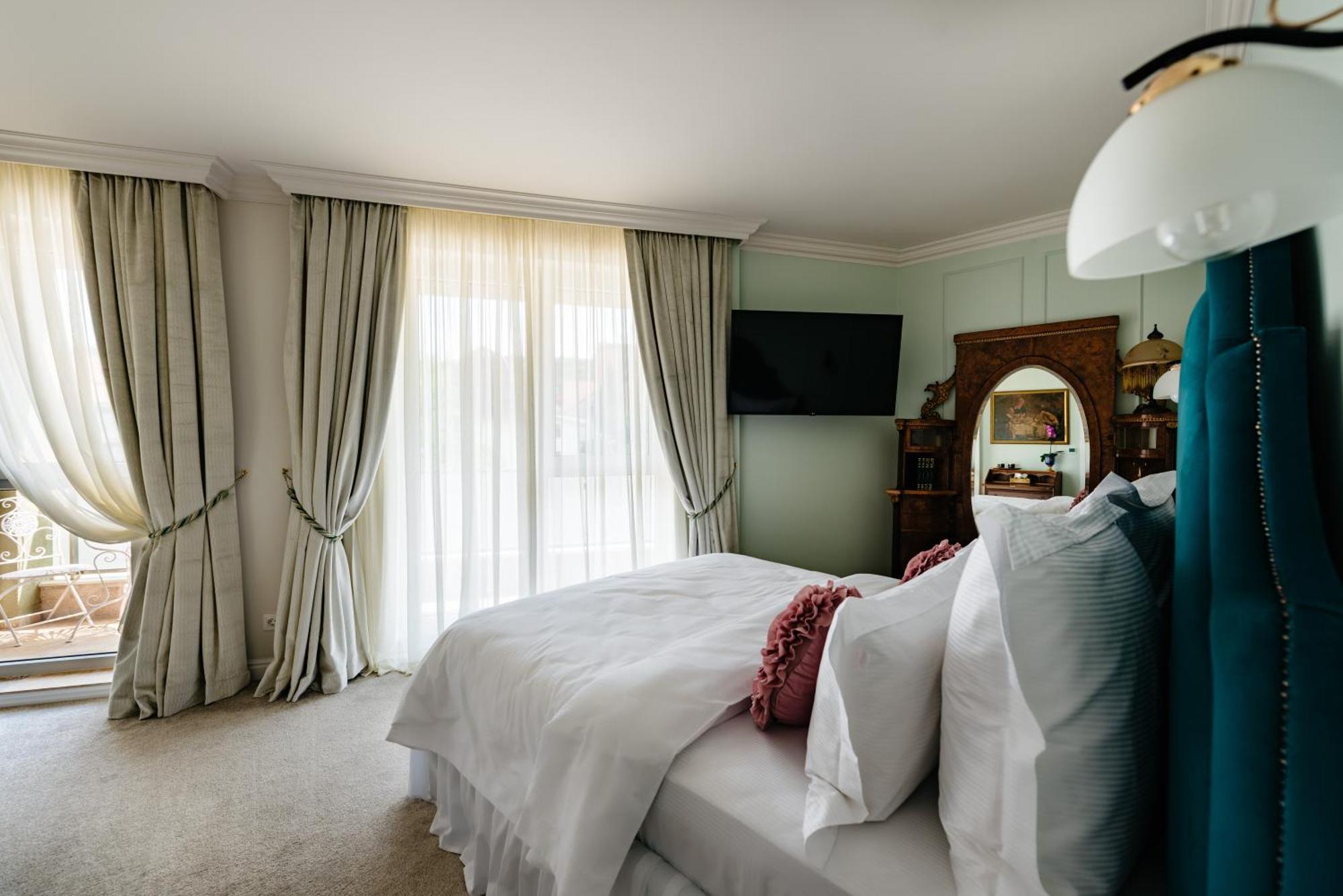Ateneea Luxury Rooms Клуж-Напока Екстер'єр фото