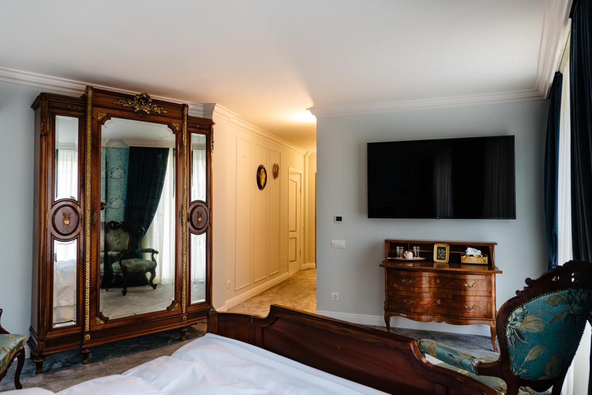 Ateneea Luxury Rooms Клуж-Напока Екстер'єр фото