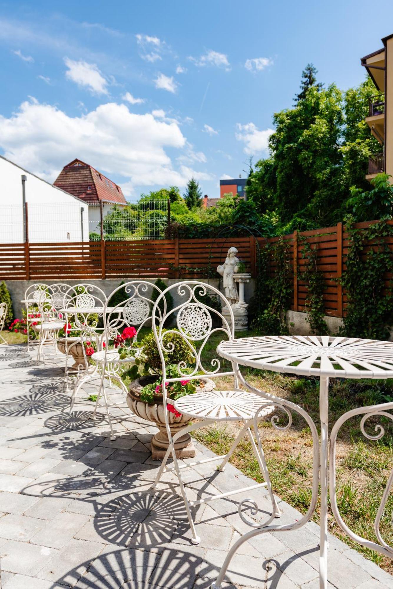 Ateneea Luxury Rooms Клуж-Напока Екстер'єр фото